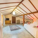 Yalicapkini Boutique Bogazici