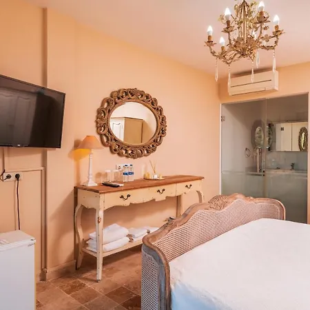 Yalicapkini Boutique מלון 4*