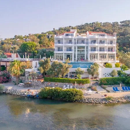 Yalicapkini Boutique Hotel