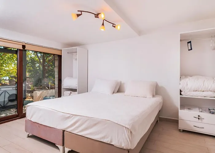 Yalicapkini Boutique Bogazici