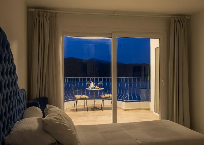 Yalicapkini Boutique Богазычи