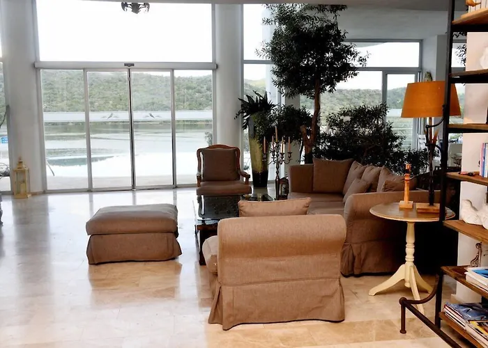 Yalicapkini Boutique Bogazici